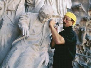 外尾悦郎の家族構成と人物像